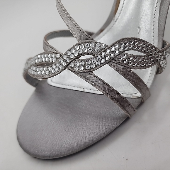 Jacqueline Ferrar Silver High Heel Shoes  Rhinestones Open Toe Size 6.5 M. New - Picture 6 of 12